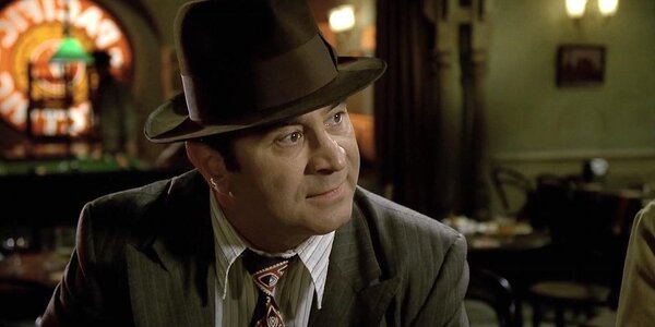 Bob-Hoskins-Who-Framed-Roger-Rabbit.jpg