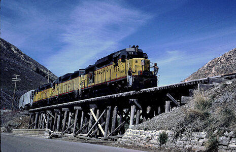 UP 729 leads two other GP30 locomotives on the Park City Local.jpg