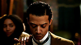 tumblr_4134ece5cc0c147cc65fb783a4e69d32_e87af850_400.gif