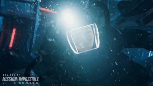 swimming-underwater-ethan-hunt.gif