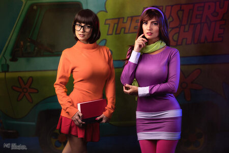 double_the_trouble__double_the_fun__by_ivy_cosplay.jpg