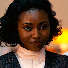 tumblr_9676fa5eb32d8df3be9a00e375925549_866027bb_400.gif