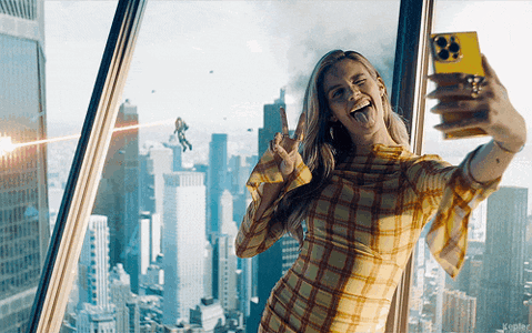 eve-teschmacher-superman.gif