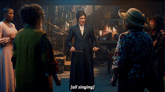 tumblr_43d85875574928788561a28a2b5fb30c_5ac10448_540.gif