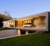 The_Most_Minimalist_House_Ever_Designed_featured_on_architecture_beast_02.jpg