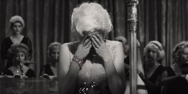Blonde-Ana-de-Armas-Marilyn-Monroe-1.jpg
