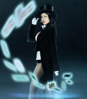 richard-jaime-alexandra-daddario-as-zatanna.jpg